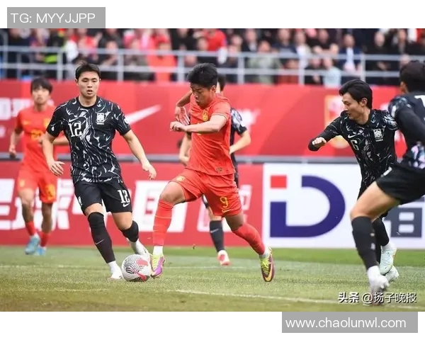 2017年国足与韩国激战重播回顾精彩瞬间与战术分析