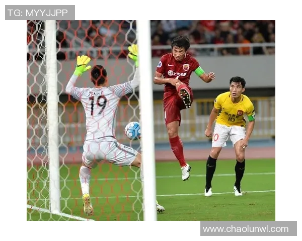 上港与恒大亚冠对决精彩录像回顾及赛后分析全景呈现